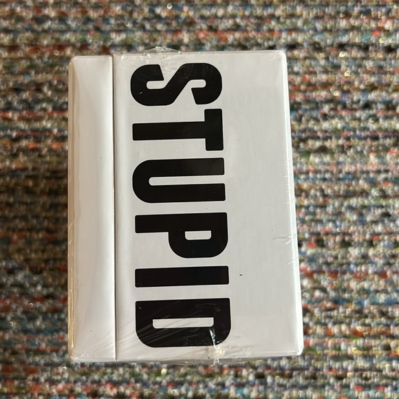 DRUNK STONED OR STUPID A PARTY GAME adults only - Picture 5 of 6